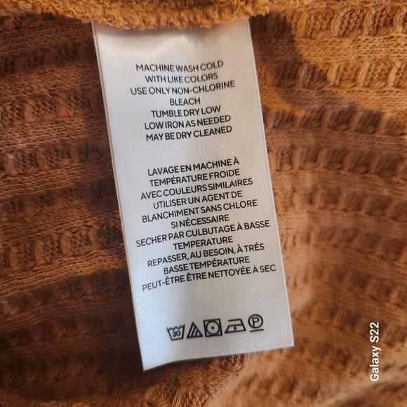 Free People Pumkin Orange Sweater. NWT. SIze Small. - Picture 10 of 11